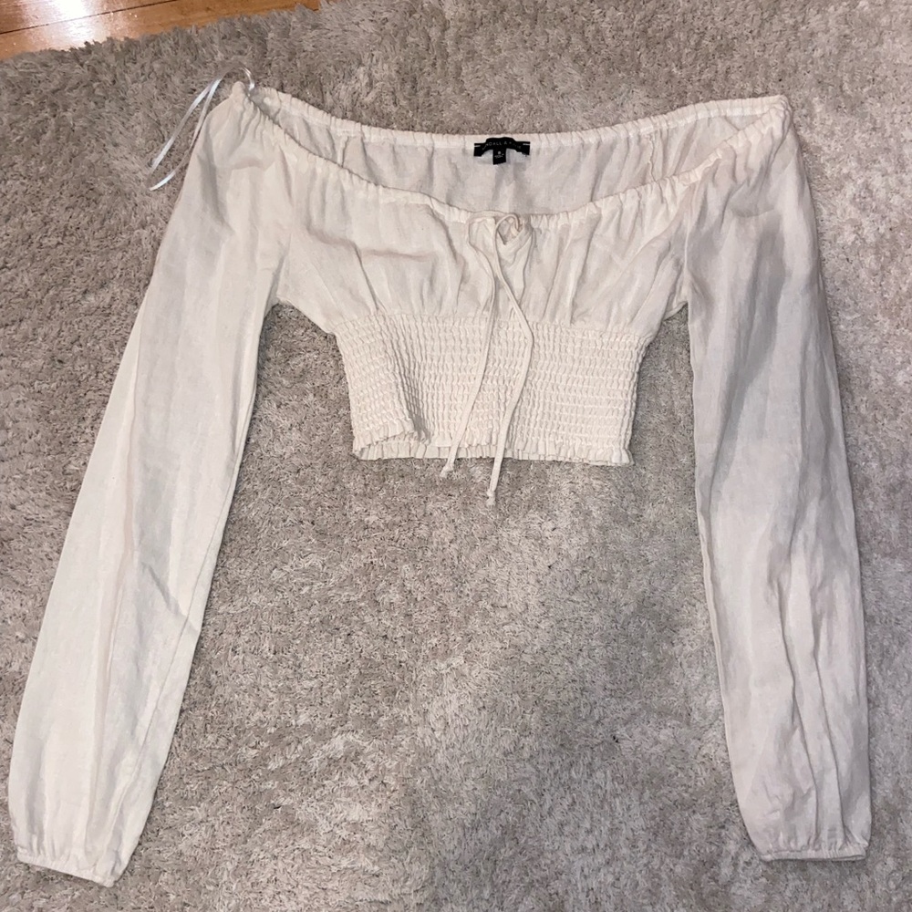 Kendall and Kylie Jenner long sleeved cropped shirt